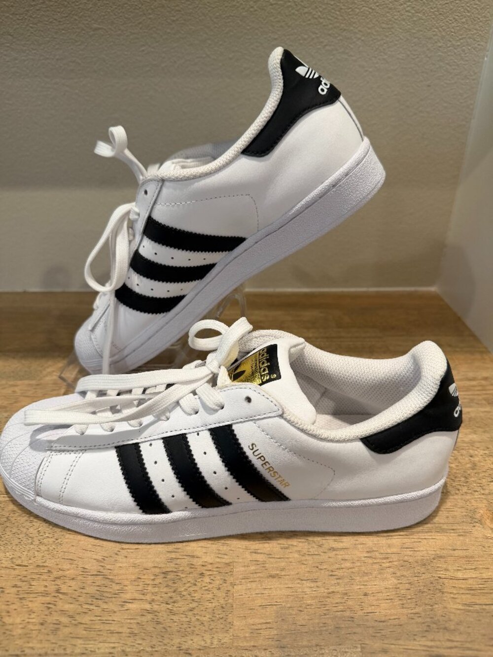 Adidas Superstar Classic Men's Size 8.5 Sneakers White Black Shell Toe